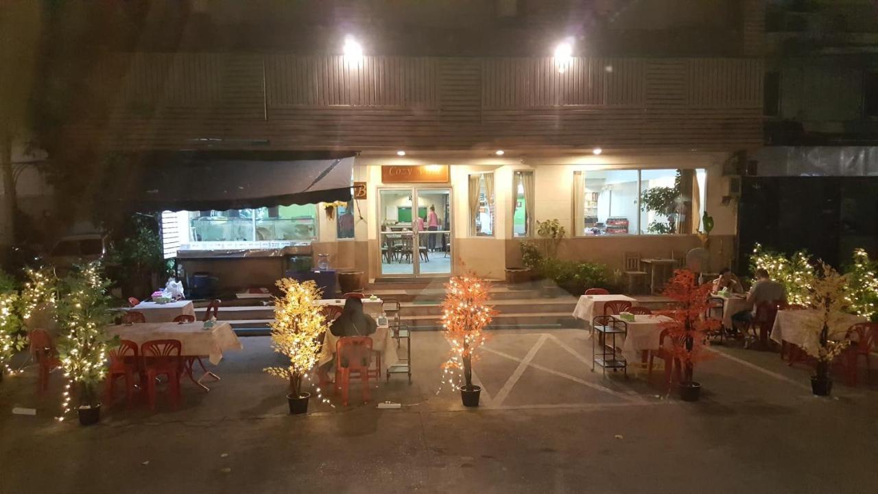 Cozy Villa Bangkok Esterno foto